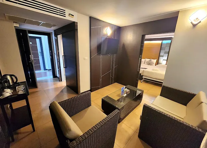 Sky Dome Resotel - โรงแรมสกายโดม รีโซเทล