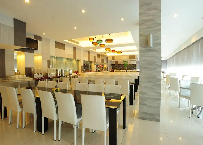 Bangkok Natural Spa Resort And Suite